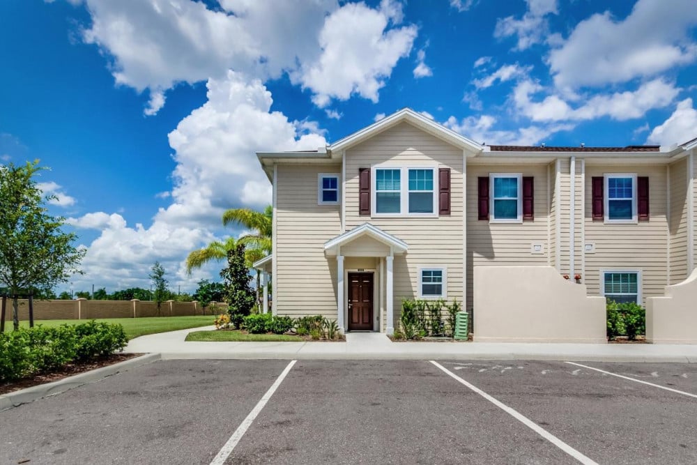 West Lucaya Village 7