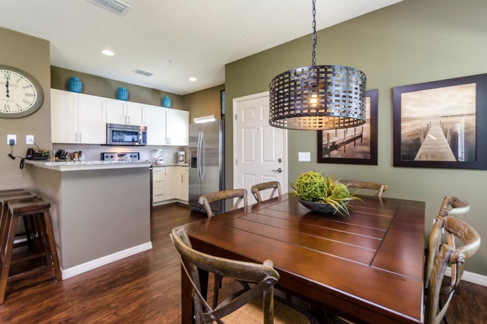 West Lucaya Village 7