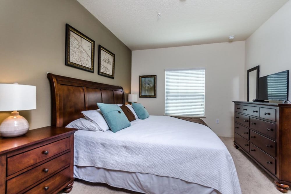 West Lucaya Village 7