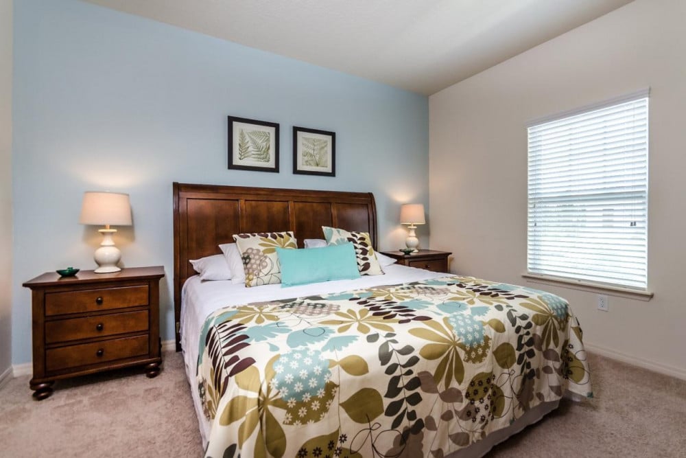 West Lucaya Village 7