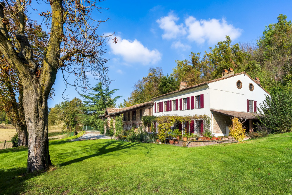 Cascina Monferrato 12