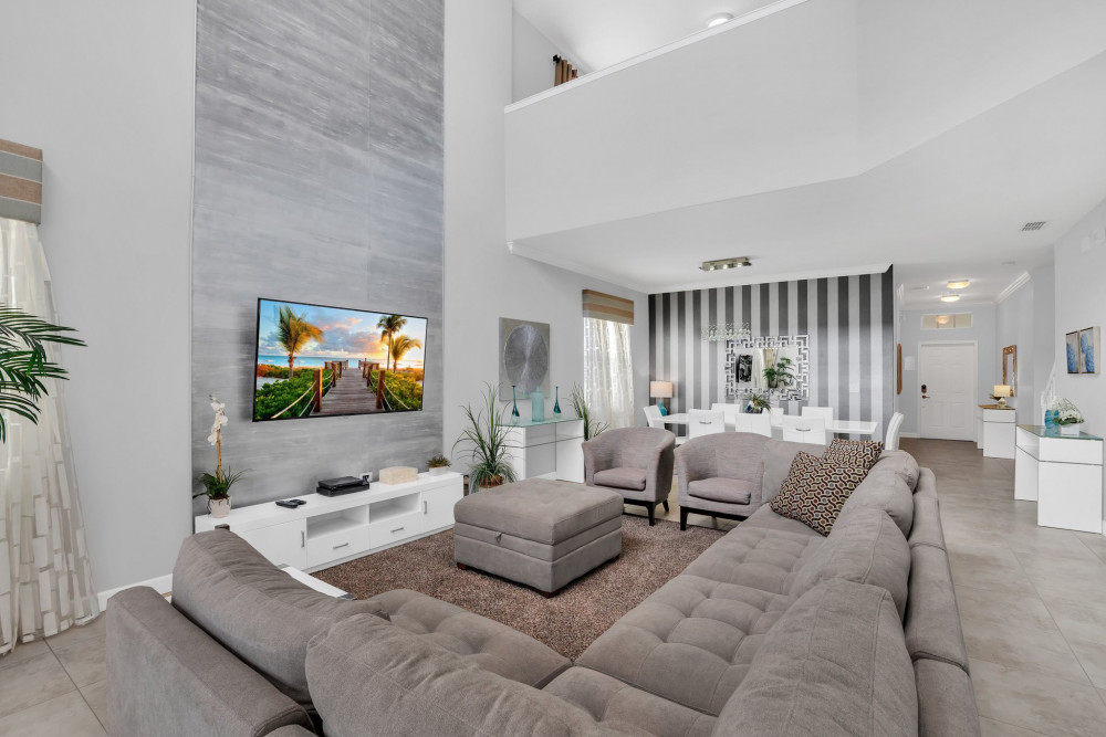 Paradise Palms Resort 91