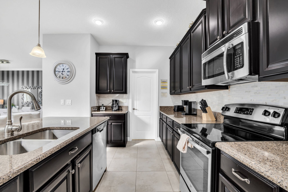 Paradise Palms Resort 91