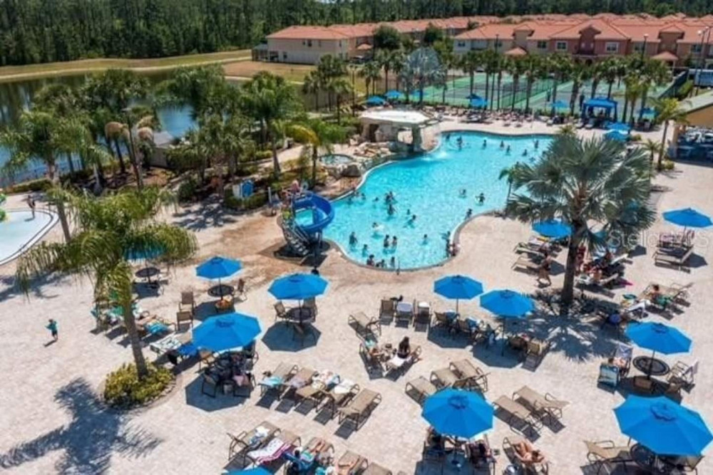 Paradise Palms Resort 91