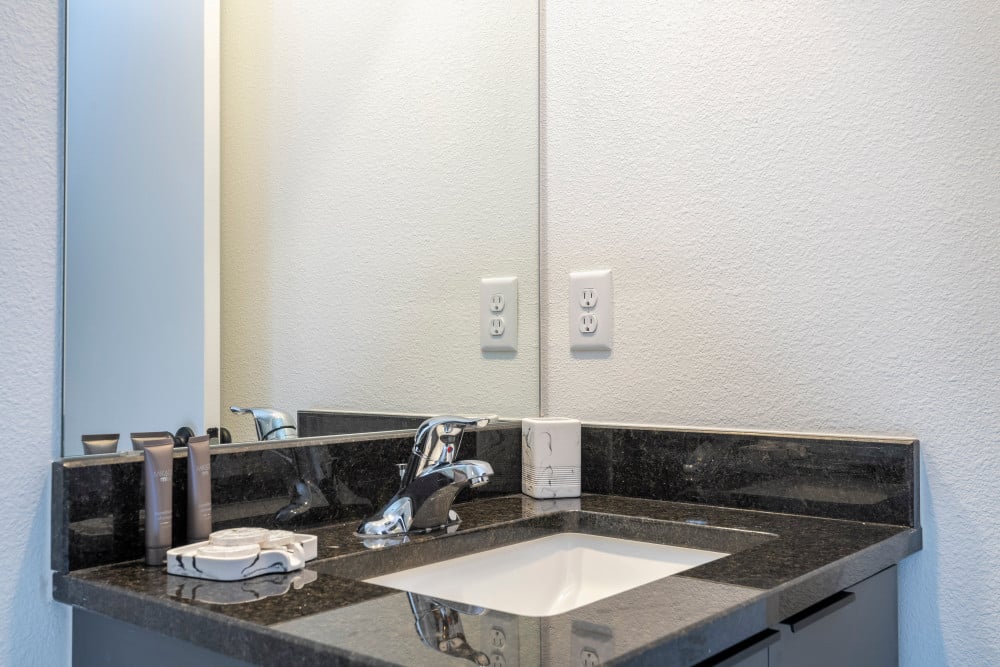 The Hub at Westside 6