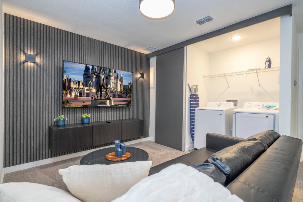 The Hub at Westside 6