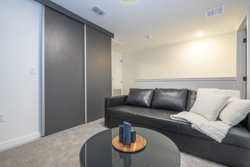 The Hub at Westside 6