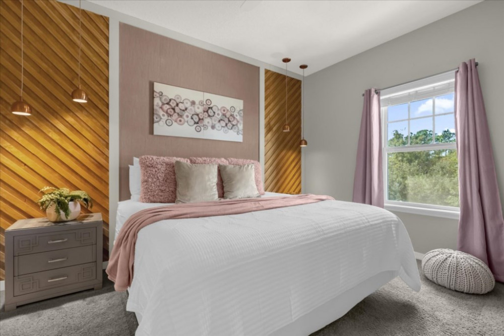 West Lucaya Village 6