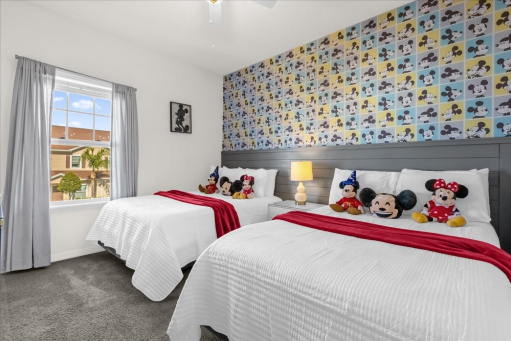 West Lucaya Village 6