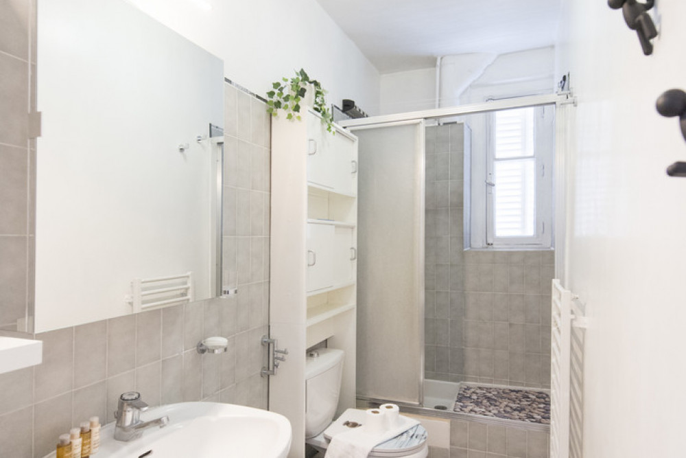 Contemporary in Balard