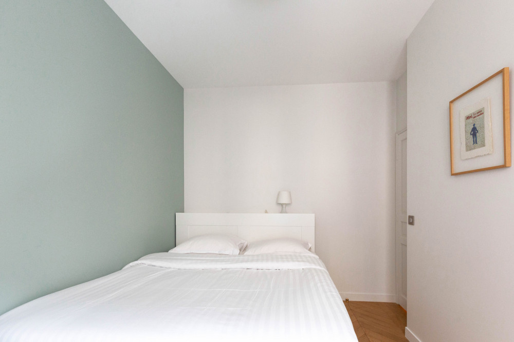 Classical Features in the 9th