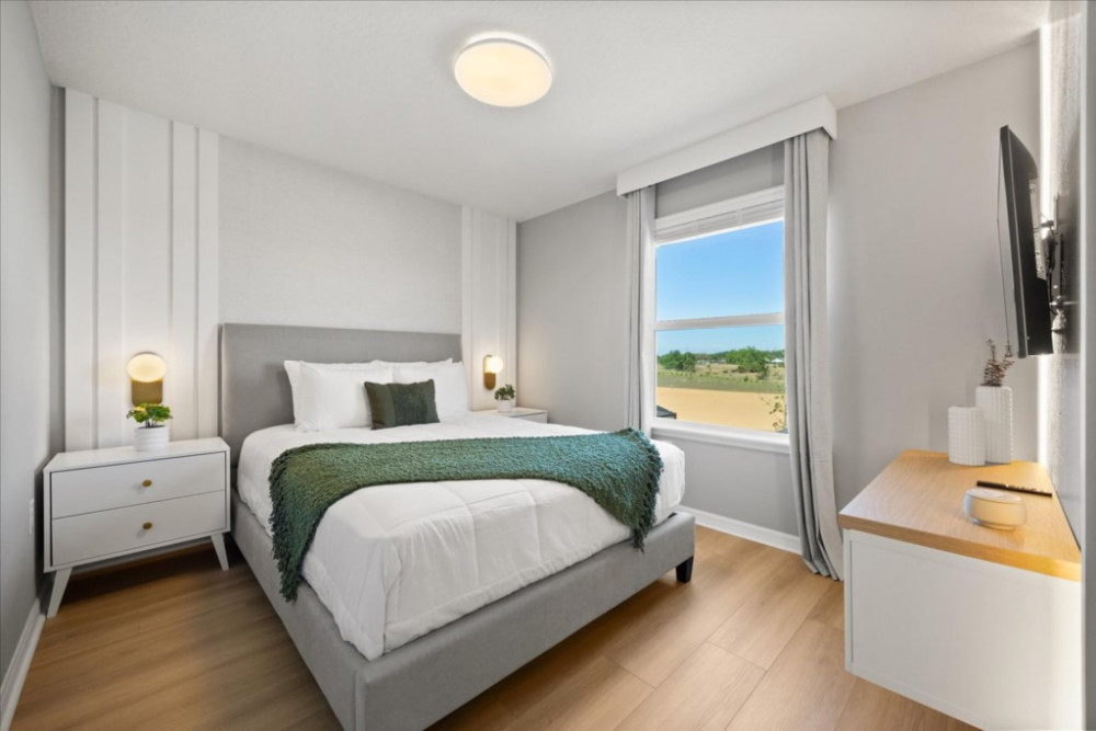 Windsor Cay 66