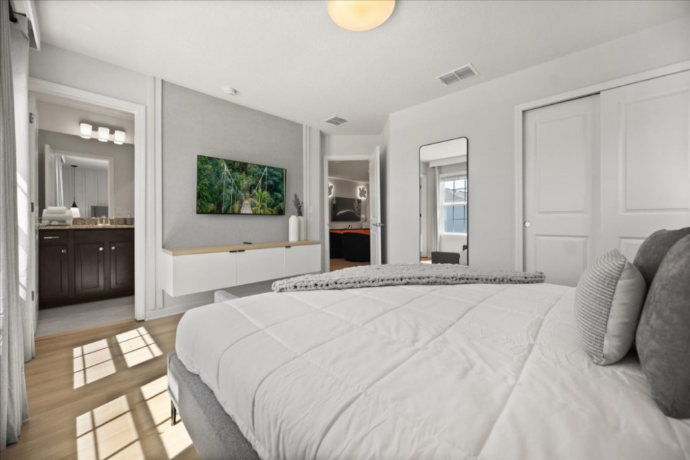 Windsor Cay 66