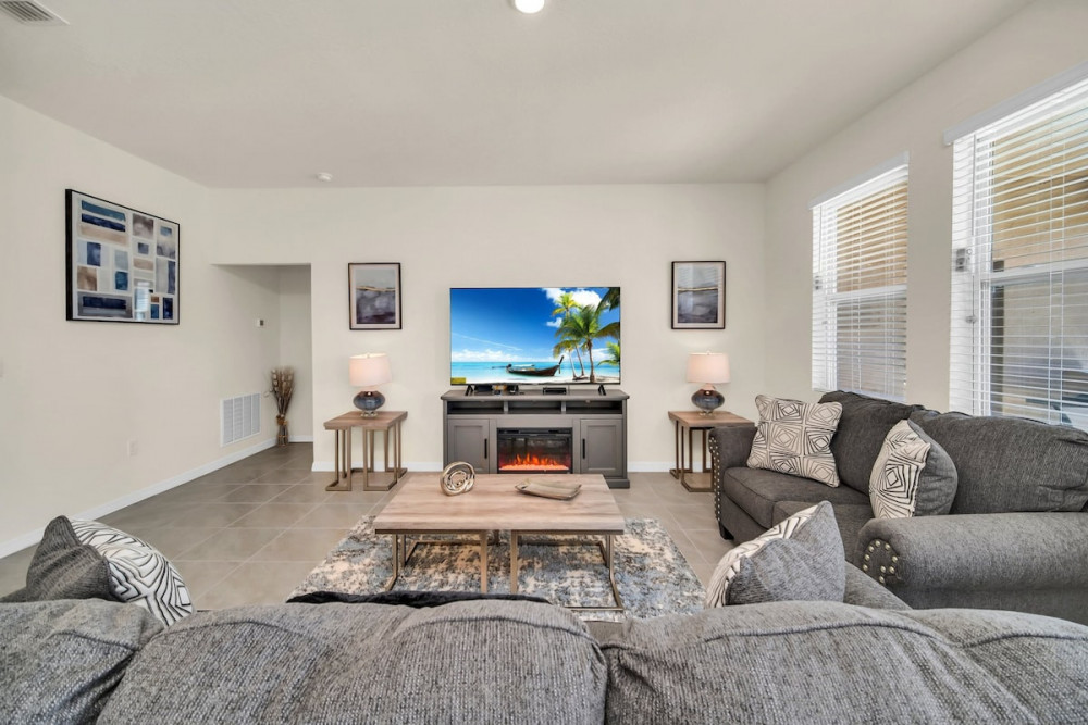 Solterra Resort 408