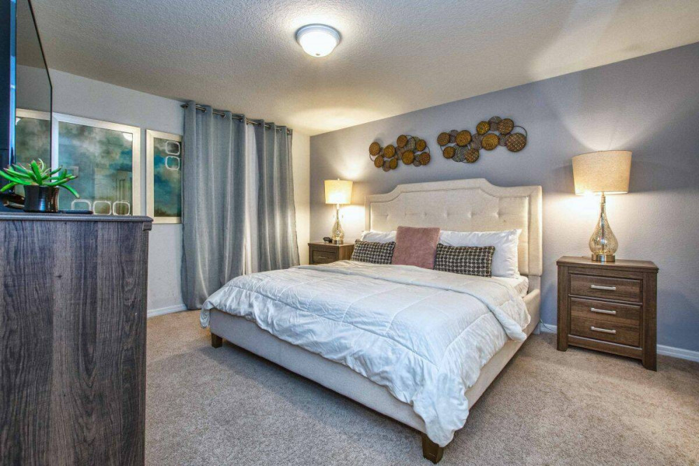 Windsor at Westside 800