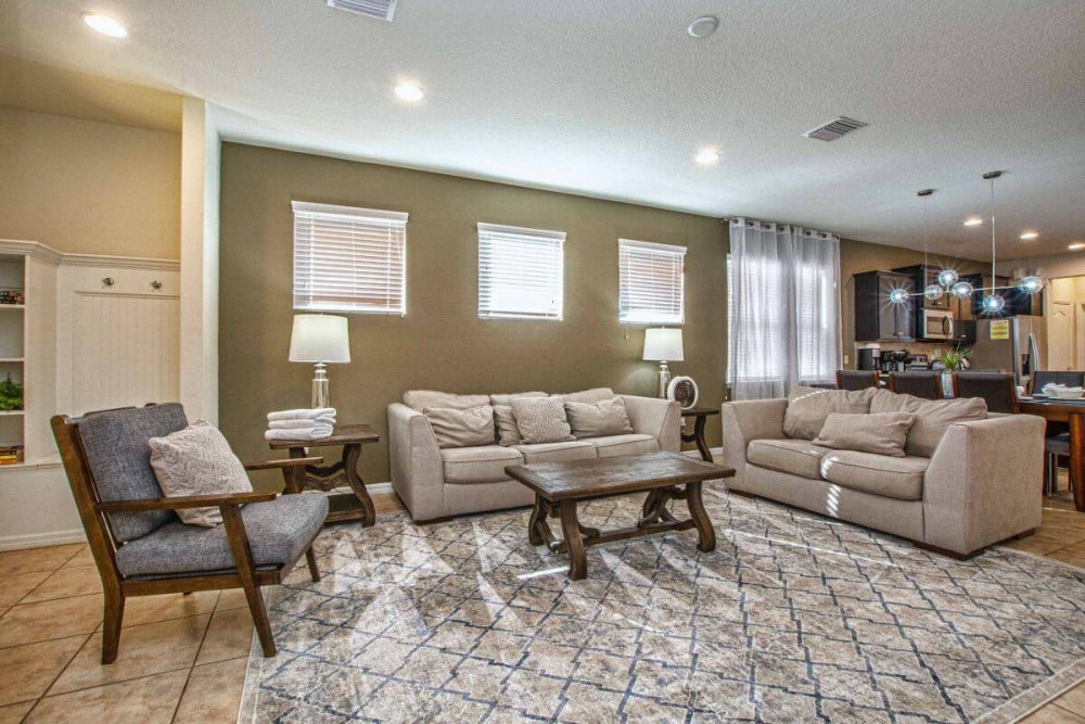 Windsor at Westside 800