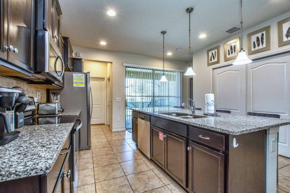 Windsor at Westside 800