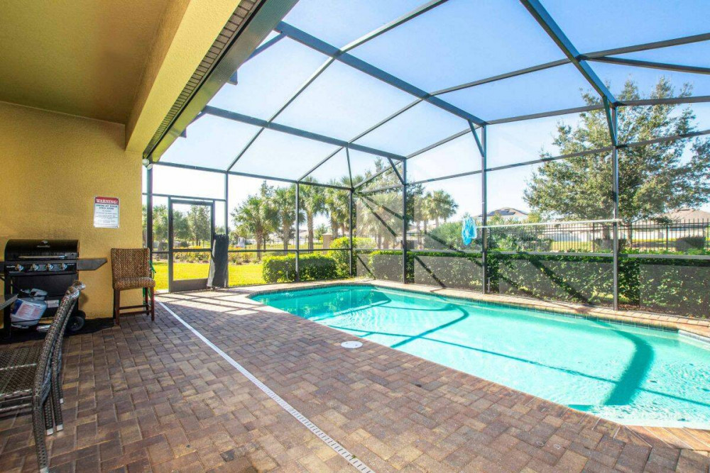 Windsor at Westside 800