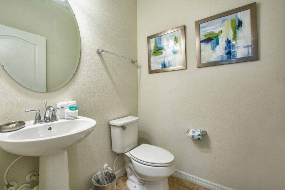 Windsor at Westside 800