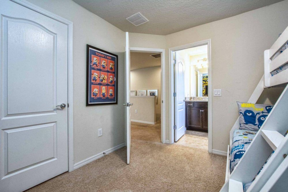 Windsor at Westside 800