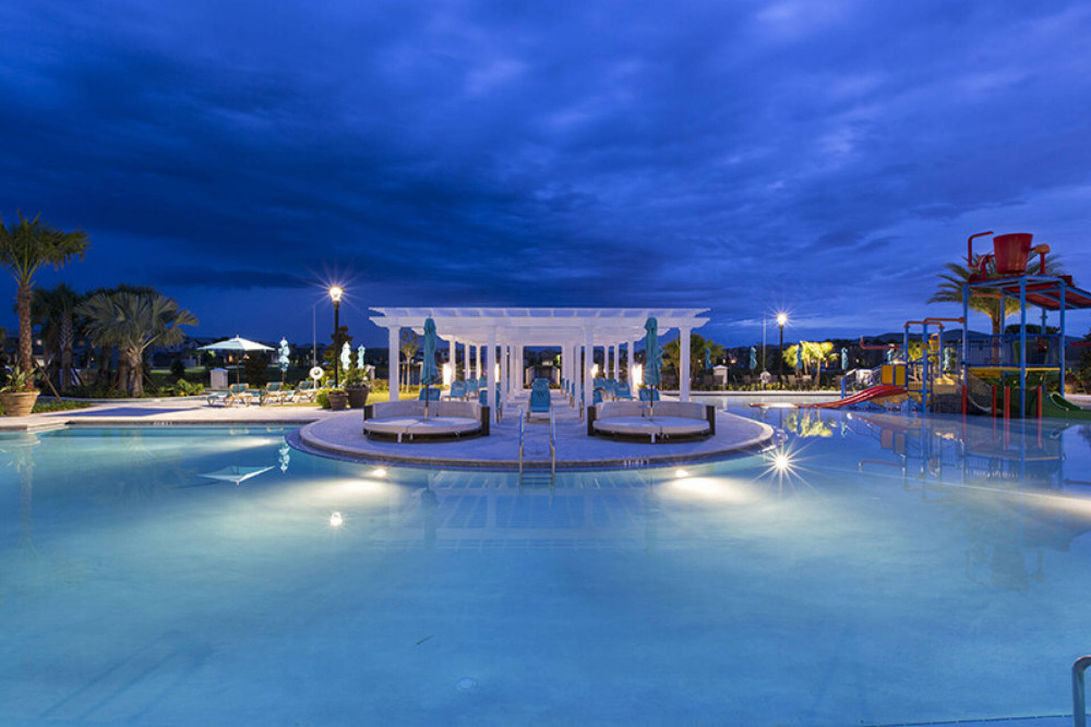 Windsor at Westside 800