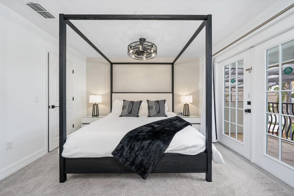 Formosa Gardens 60