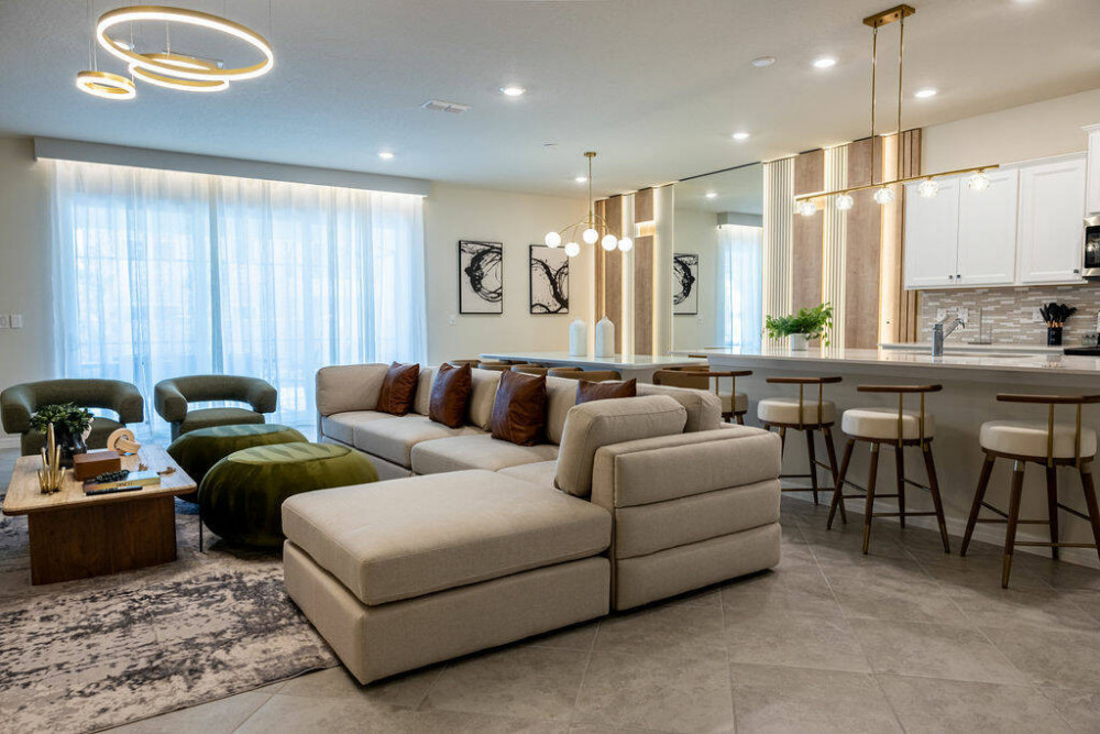 Windsor Cay 43