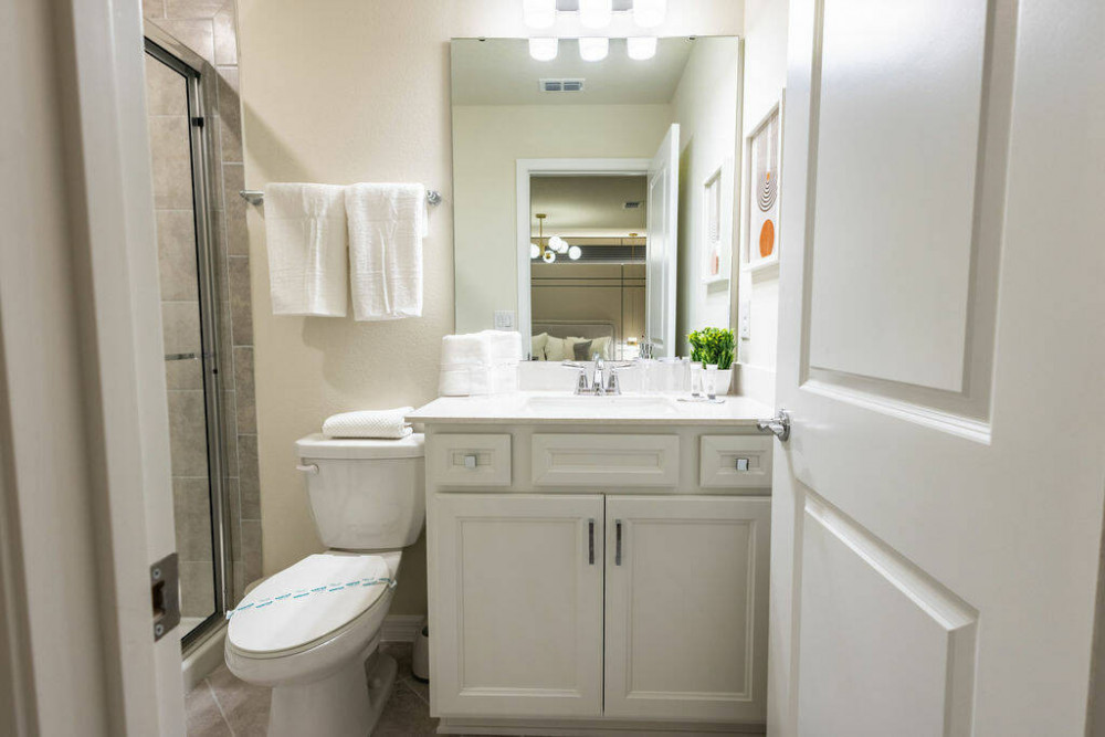 Windsor Cay 43