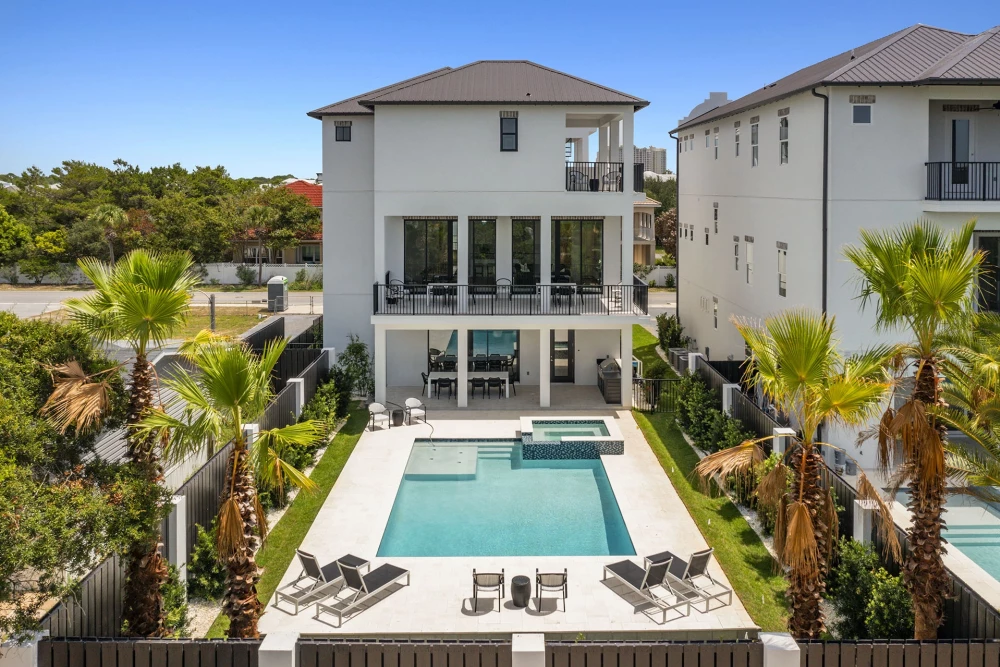 Miramar Beach 168