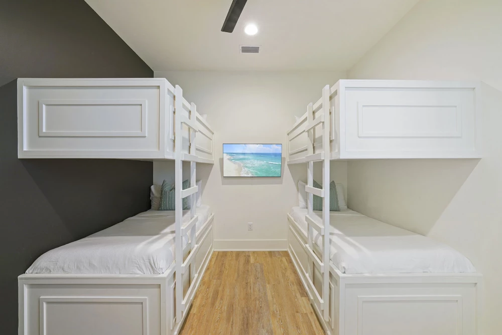Miramar Beach 168