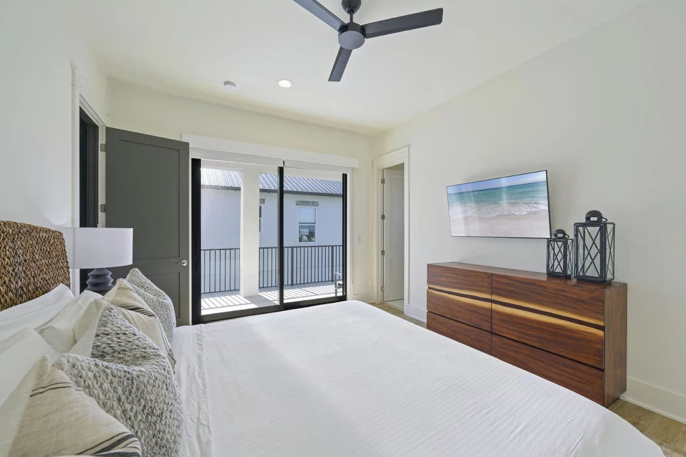 Miramar Beach 168