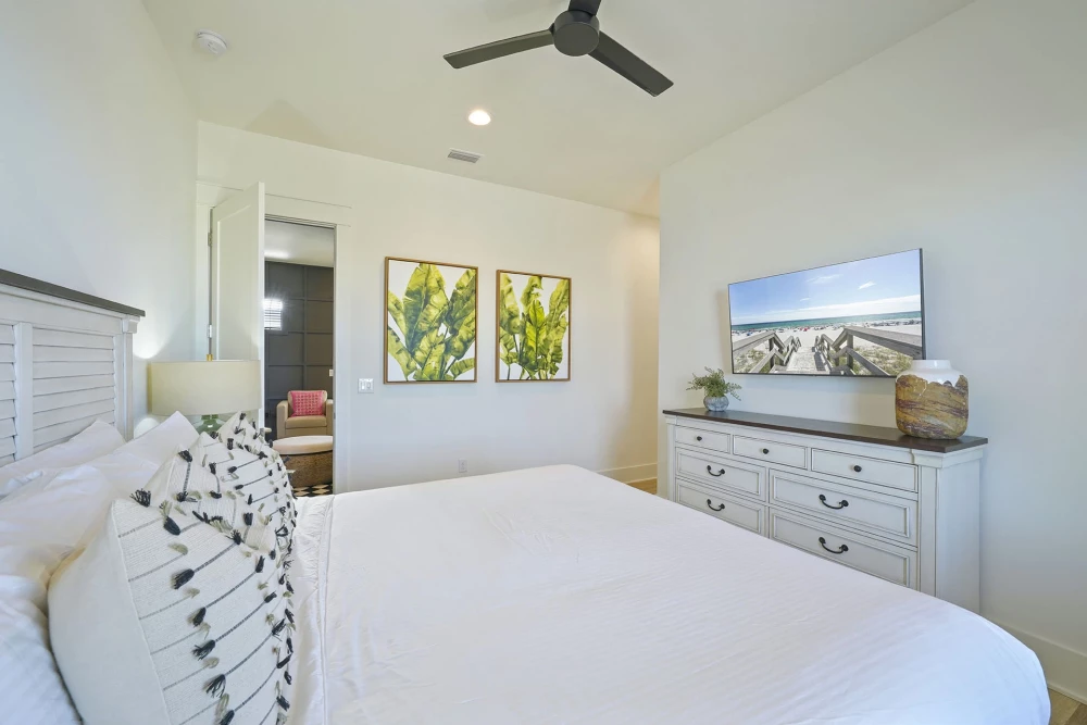 Miramar Beach 168