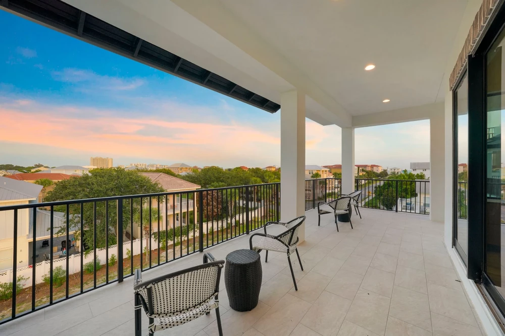 Miramar Beach 168
