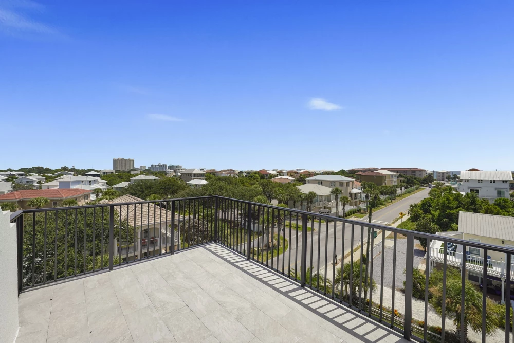 Miramar Beach 168