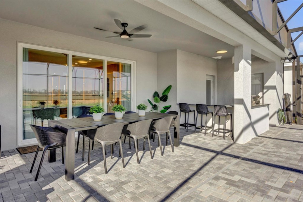 Windsor Cay 64