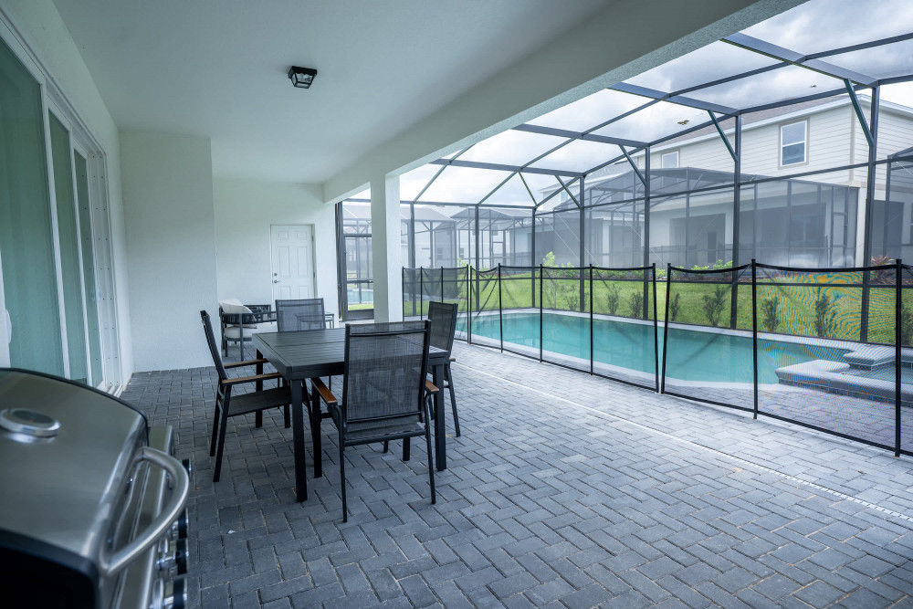 Windsor Cay 50