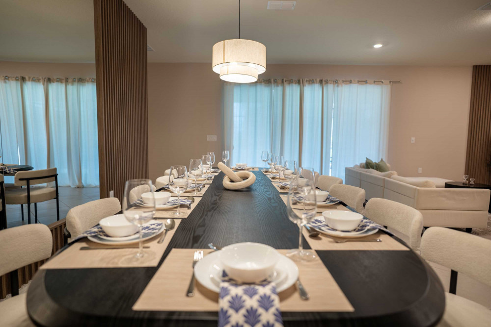 Windsor Cay 50