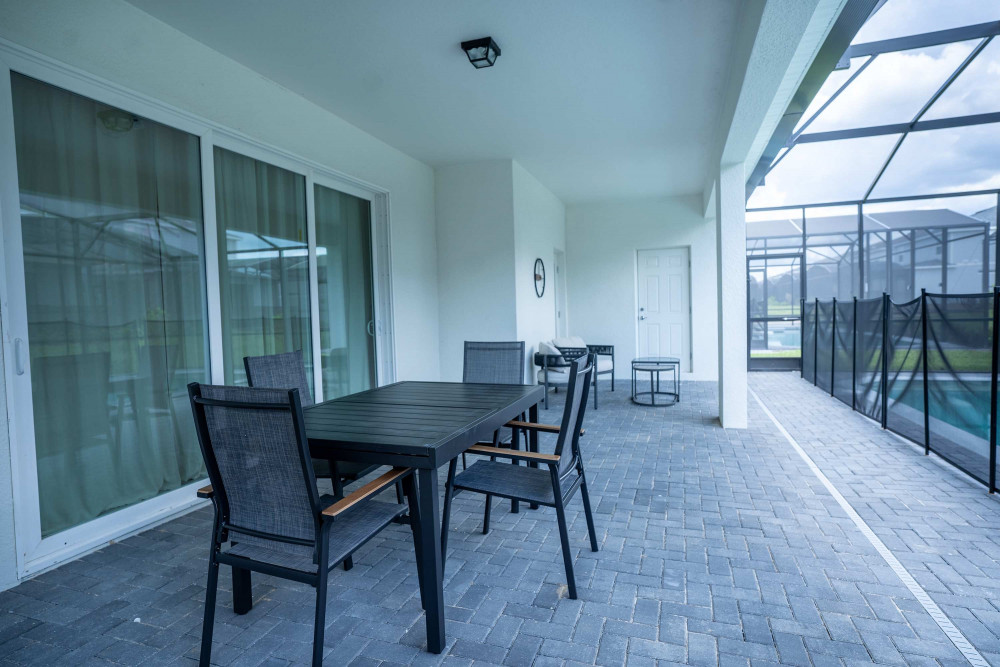 Windsor Cay 50
