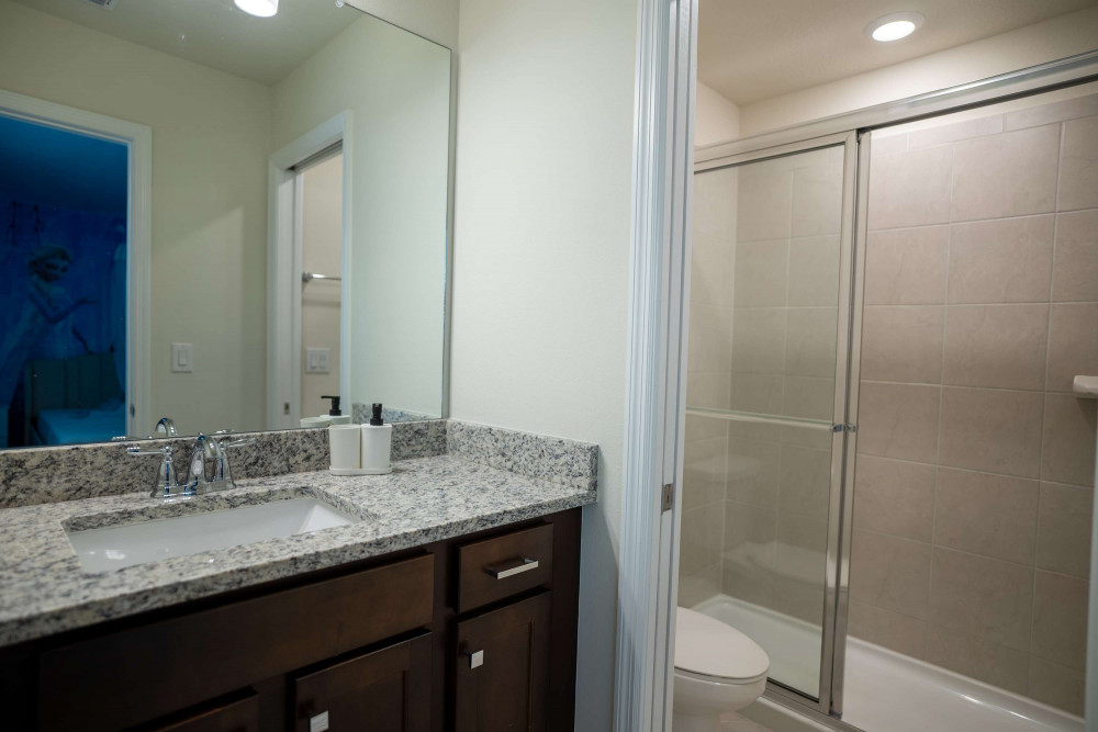 Windsor Cay 50