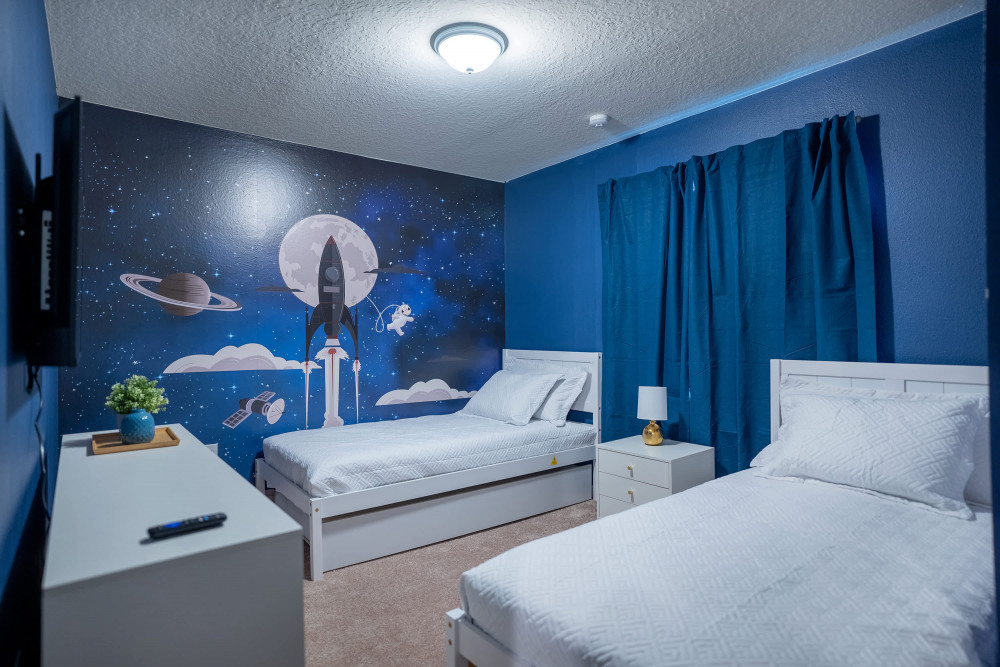 Windsor Cay 50