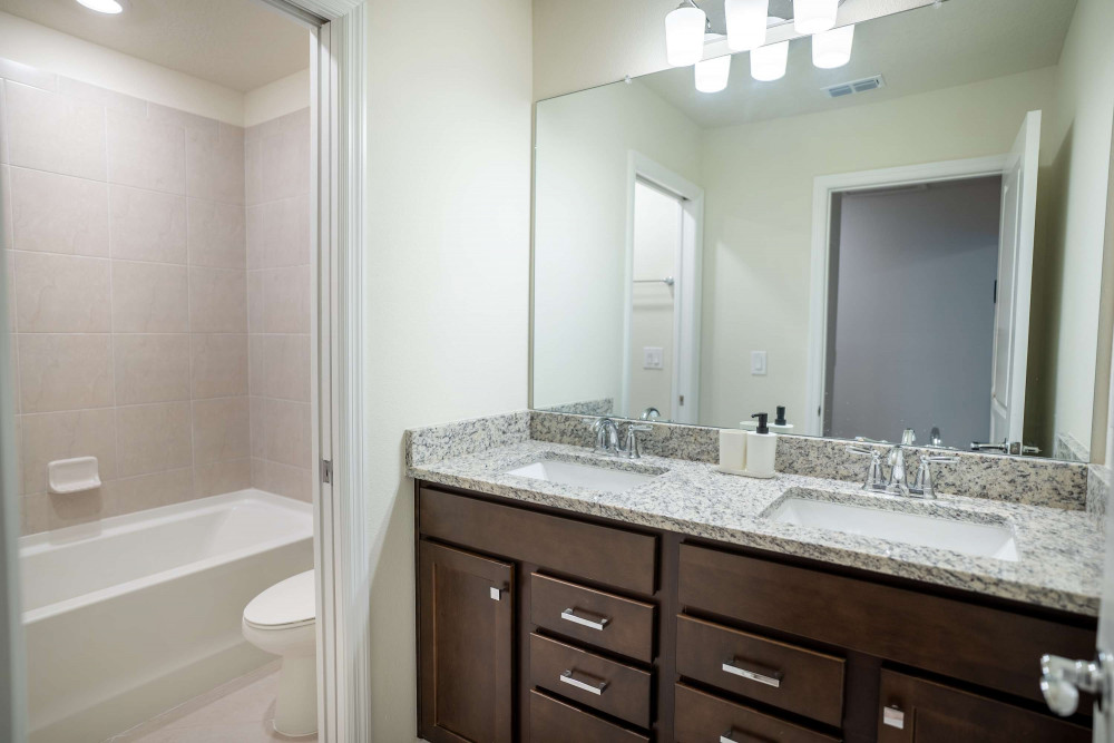 Windsor Cay 50