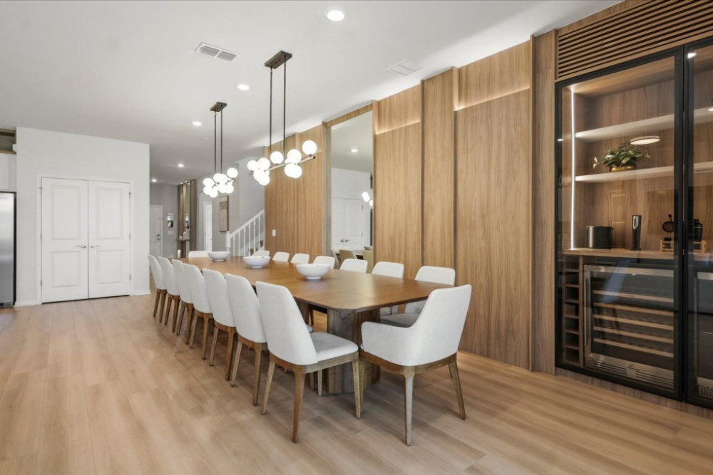 Windsor Cay 63