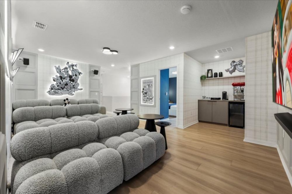 Windsor Cay 63