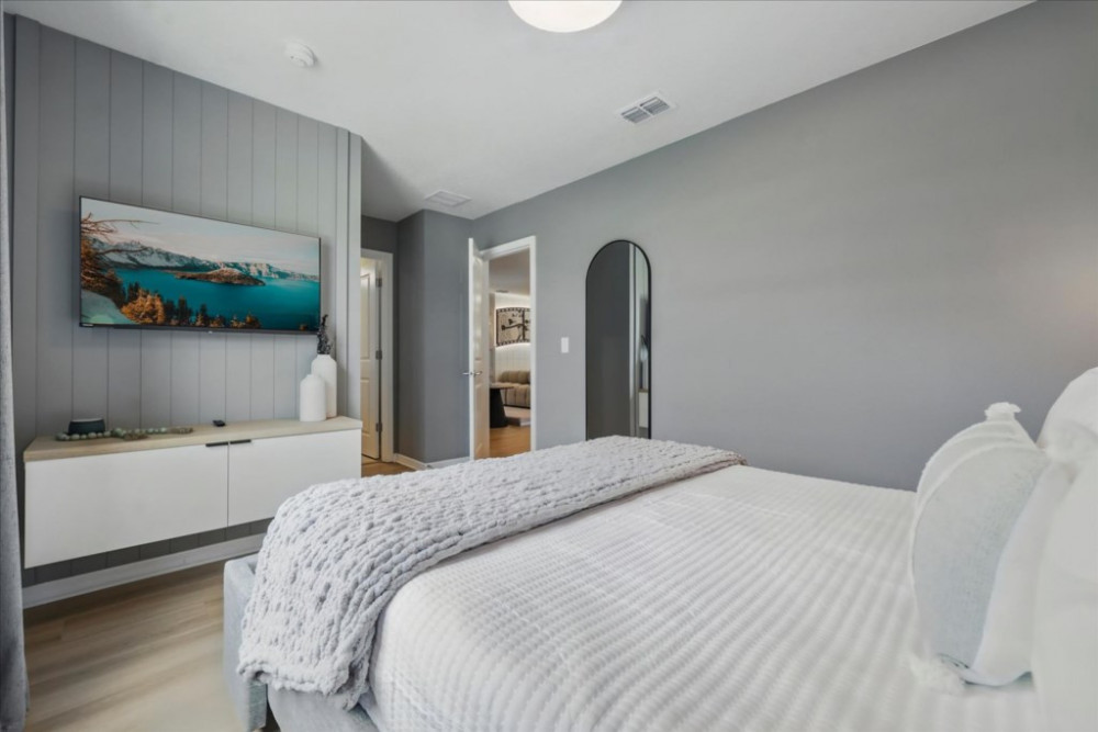 Windsor Cay 63