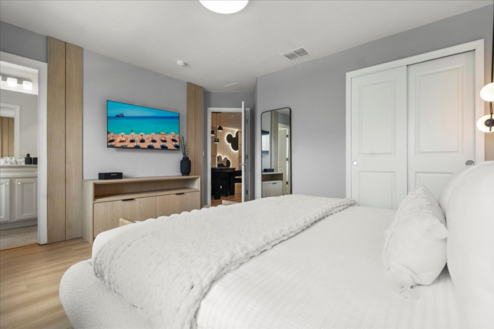 Windsor Cay 63