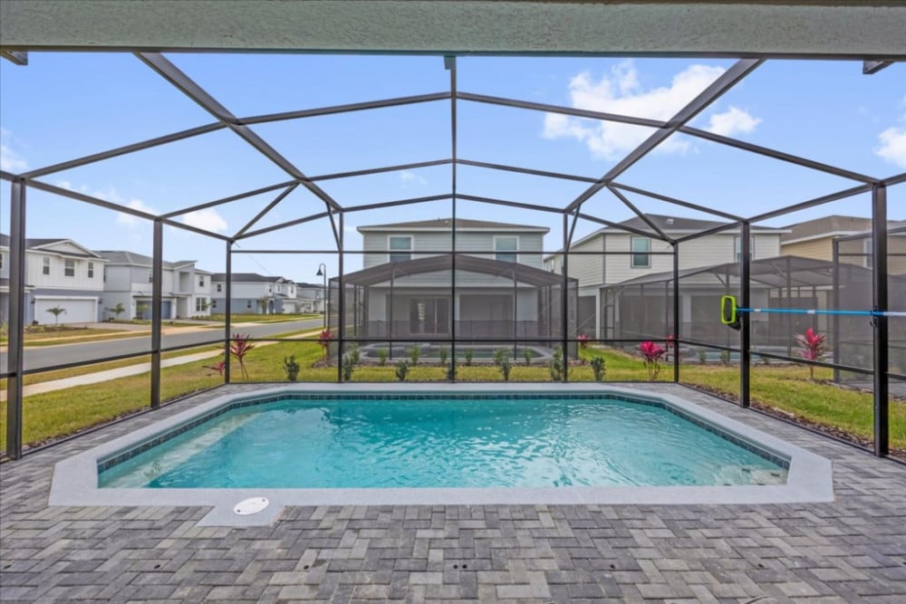 Windsor Cay 73
