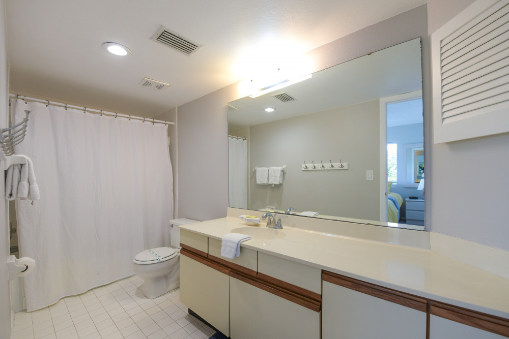Holmes Beach 326