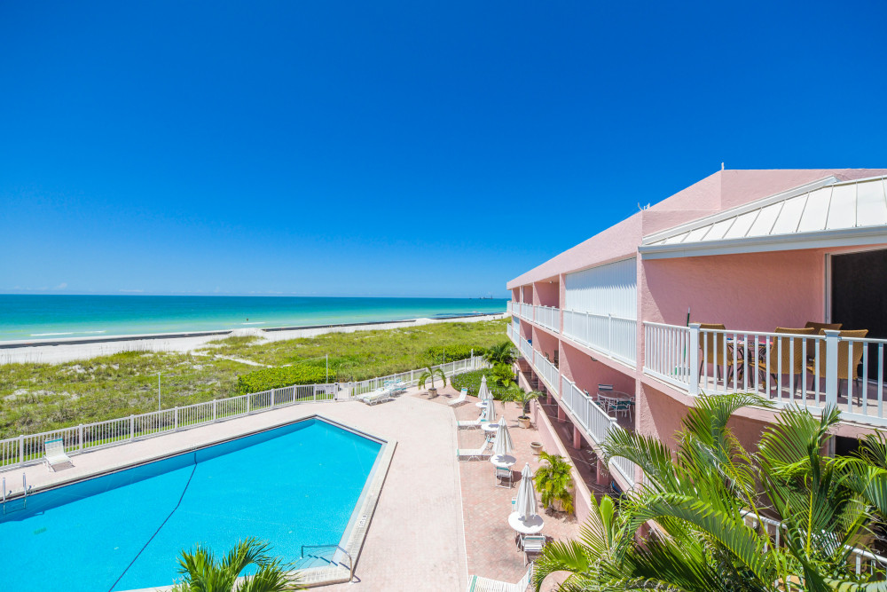 Holmes Beach 326