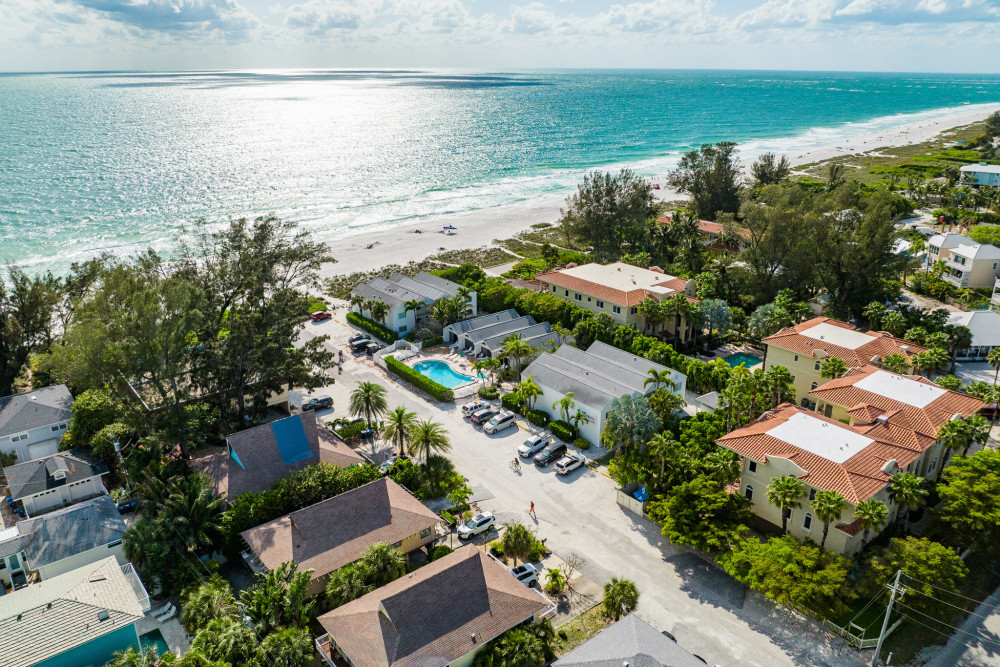 Holmes Beach 349
