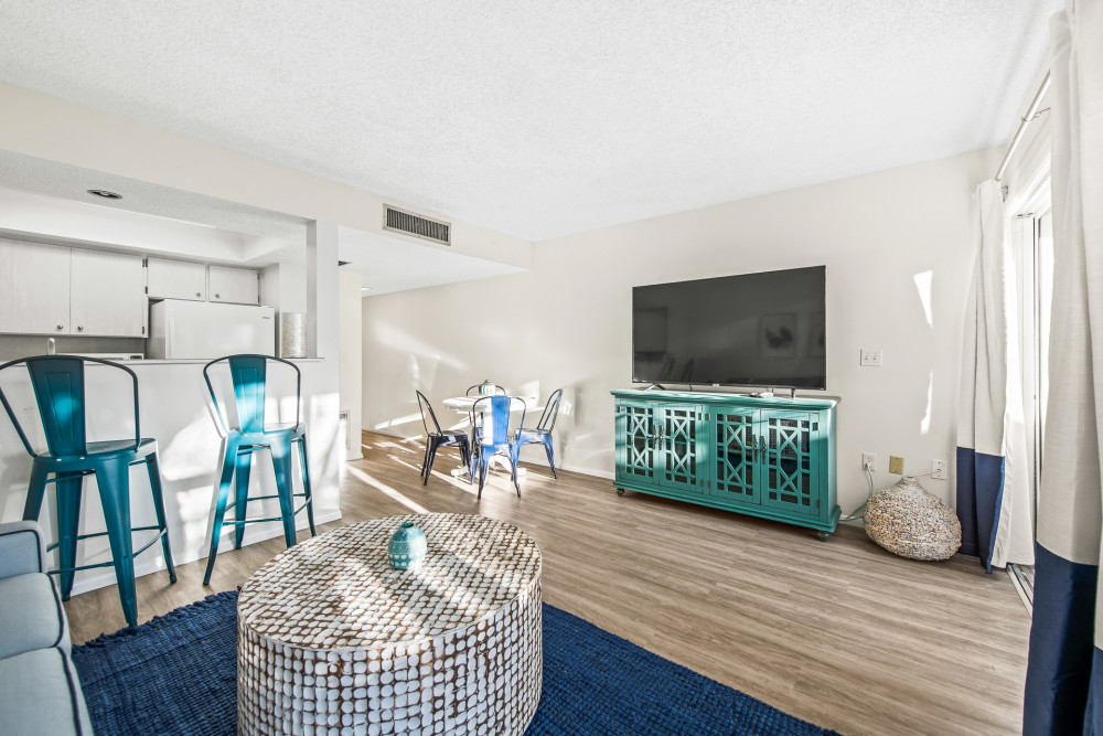 Holmes Beach 349